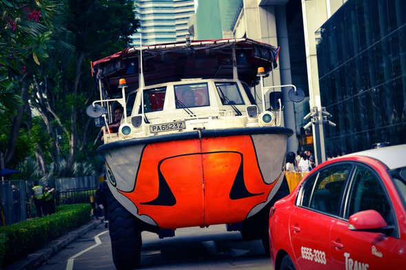 Tour de ônibus anfíbio por Singapura